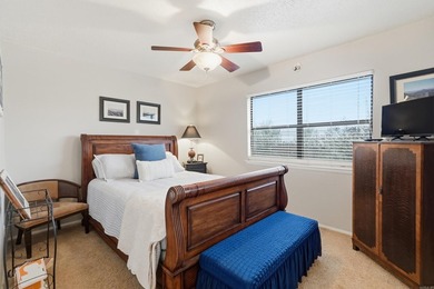 Beautifully updated Lakewood Hills condo in the heart of on Indian Hills Country Club in Arkansas - for sale on GolfHomes.com, golf home, golf lot