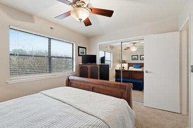 Beautifully updated Lakewood Hills condo in the heart of on Indian Hills Country Club in Arkansas - for sale on GolfHomes.com, golf home, golf lot