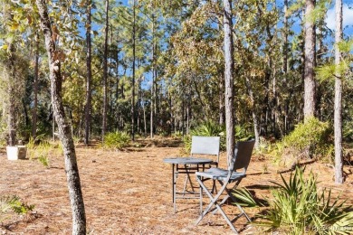 Welcome to this beautiful and spacious 3-bedroom, 2-bath home on Sugarmill Woods Golf and Country Club in Florida - for sale on GolfHomes.com, golf home, golf lot