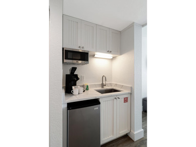 Renovated and rental-ready, this third-floor Bayside at on Sandestin Golf and Beach Resort - The Links in Florida - for sale on GolfHomes.com, golf home, golf lot