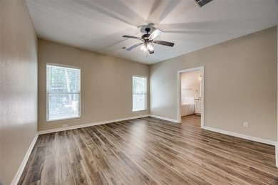 Beautifully maintained home located at 1501 Fairway Drive in on Woodlawn Country Club in Texas - for sale on GolfHomes.com, golf home, golf lot