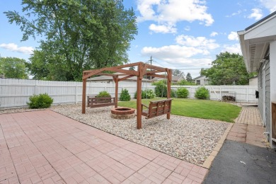 This stunning two-story home with an expansive and inviting on Waters Edge Golf Club in Illinois - for sale on GolfHomes.com, golf home, golf lot