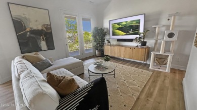 Looking for a beautifully renovated home in the gated Creekside on Prescott Lakes Golf and Country Club in Arizona - for sale on GolfHomes.com, golf home, golf lot