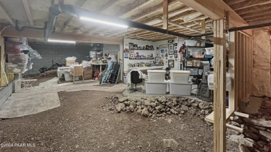 Looking for a beautifully renovated home in the gated Creekside on Prescott Lakes Golf and Country Club in Arizona - for sale on GolfHomes.com, golf home, golf lot