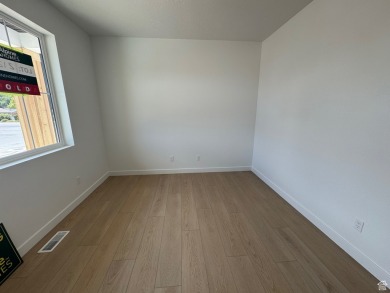 * YOU'VE FOUND IT! DREAM HOME DREAM LOCATION *Fully Completed on Schneiters Riverside Golf Course in Utah - for sale on GolfHomes.com, golf home, golf lot
