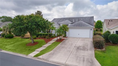 PRICED TO SELL! Move right in and start enjoying the Villages on The Links of Spruce Creek in Florida - for sale on GolfHomes.com, golf home, golf lot