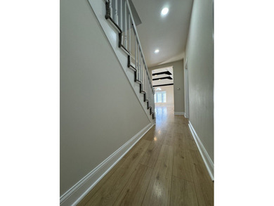 This Crete IL. BEAUTY is ready to for the perfect new owners! on Lincoln Oaks Golf Course in Illinois - for sale on GolfHomes.com, golf home, golf lot