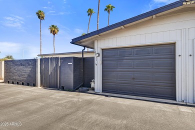 Desirable 3-bedroom, 2-bath corner-end condo with 1-car garage on  in Arizona - for sale on GolfHomes.com, golf home, golf lot