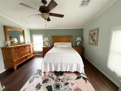 Step into this beautifully maintained 2-BD, 2-BA home that on Del Tura Golf and Country Club in Florida - for sale on GolfHomes.com, golf home, golf lot
