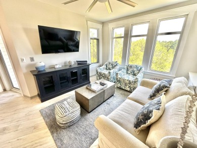 Beautifully remodeled 2 bedroom lock-off in Elation! Enjoy the on Sandestin Golf and Beach Resort - Raven in Florida - for sale on GolfHomes.com, golf home, golf lot