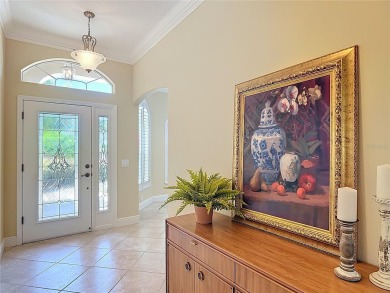 Beautifully maintained 3-bedroom, 2-bath NATCHEZ PREMIER model on The Links of Spruce Creek in Florida - for sale on GolfHomes.com, golf home, golf lot