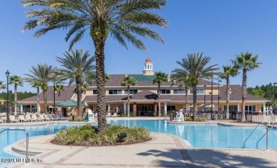 Priced to sell. 3 bedroom, 2 & 1/2 bath townhome located in on Julington Creek Golf Club in Florida - for sale on GolfHomes.com, golf home, golf lot