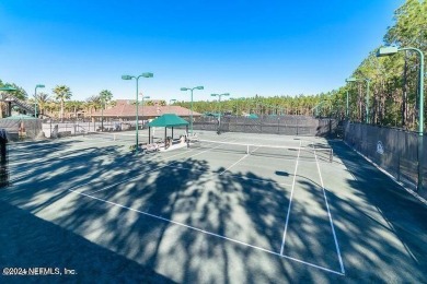 Priced to sell. 3 bedroom, 2 & 1/2 bath townhome located in on Julington Creek Golf Club in Florida - for sale on GolfHomes.com, golf home, golf lot