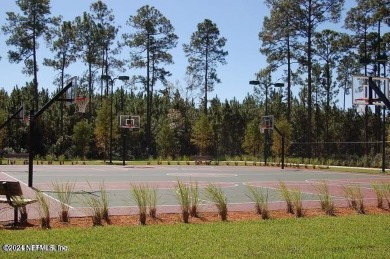 Priced to sell. 3 bedroom, 2 & 1/2 bath townhome located in on Julington Creek Golf Club in Florida - for sale on GolfHomes.com, golf home, golf lot
