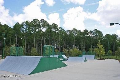 Priced to sell. 3 bedroom, 2 & 1/2 bath townhome located in on Julington Creek Golf Club in Florida - for sale on GolfHomes.com, golf home, golf lot