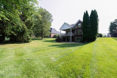 Welcome home to 6205 Elizabeth Ct, tucked away on a quiet on GlenOaks Country Club in Kentucky - for sale on GolfHomes.com, golf home, golf lot