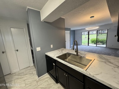 Recently updated 2-bedroom, 1.5-bath condo in Wilshire Heights on Stonehenge Golf Course in Tennessee - for sale on GolfHomes.com, golf home, golf lot