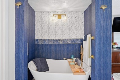 This townhome offers the perfect combination of comfort on Indian Hills Country Club in Arkansas - for sale on GolfHomes.com, golf home, golf lot