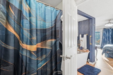 This townhome offers the perfect combination of comfort on Indian Hills Country Club in Arkansas - for sale on GolfHomes.com, golf home, golf lot