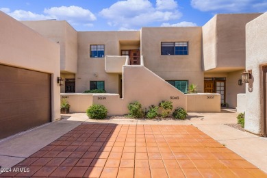 This charming, newly renovated 2 bed, 2 bath townhome is on Arizona Biltmore Golf and Country Club in Arizona - for sale on GolfHomes.com, golf home, golf lot