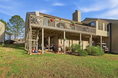 This townhome offers the perfect combination of comfort on Indian Hills Country Club in Arkansas - for sale on GolfHomes.com, golf home, golf lot