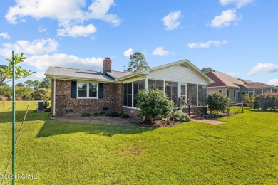 Stunningly shiny and glistening home on the former Shoreline on Harbour Point Golf Club in North Carolina - for sale on GolfHomes.com, golf home, golf lot