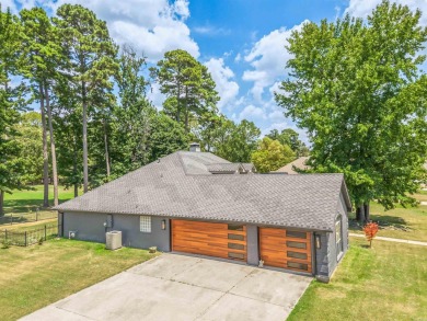 Live on the Golf Course - this one level - with a split floor on The Country Club of Arkansas in Arkansas - for sale on GolfHomes.com, golf home, golf lot