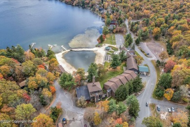 ATTN INVESTORS! THIS IS A RENTAL DREAM! 100' LAKEFRONT HOME! on Split Rock Resort and Country Club in Pennsylvania - for sale on GolfHomes.com, golf home, golf lot