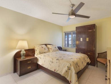 Welcome to this charming 1st floor 2/2 bedroom condo in the on Kings Point Golf -Flanders Way in Florida - for sale on GolfHomes.com, golf home, golf lot