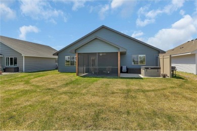 Looking for one level living and having great space to on Territory Golf Club in Minnesota - for sale on GolfHomes.com, golf home, golf lot