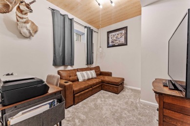 Stunning End-Unit Townhome on the 9th Hole of Lakeview Golf on Lakeview Golf Resort and Spa - Lakeview in West Virginia - for sale on GolfHomes.com, golf home, golf lot