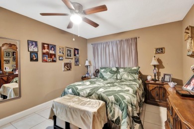 Beautiful & highly desirable 1st floor 2 bed 2 bath in fabulous on Kings Point Golf -Flanders Way in Florida - for sale on GolfHomes.com, golf home, golf lot