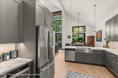 Modern Mountain Living in Aspen Glen
Experience effortless on Aspen Glen Club in Colorado - for sale on GolfHomes.com, golf home, golf lot
