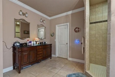 Welcome to 26 White River Ln in beautiful Holiday Island! This on Holiday Island Executive Golf Course in Arkansas - for sale on GolfHomes.com, golf home, golf lot
