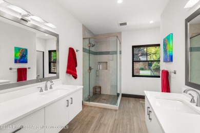 Modern Mountain Living in Aspen Glen
Experience effortless on Aspen Glen Club in Colorado - for sale on GolfHomes.com, golf home, golf lot