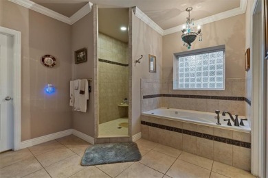 Welcome to 26 White River Ln in beautiful Holiday Island! This on Holiday Island Executive Golf Course in Arkansas - for sale on GolfHomes.com, golf home, golf lot