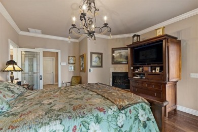 Welcome to 26 White River Ln in beautiful Holiday Island! This on Holiday Island Executive Golf Course in Arkansas - for sale on GolfHomes.com, golf home, golf lot