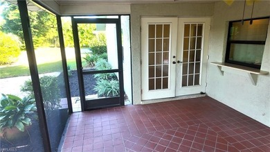 Discover this charming 3-bedroom, 2-bathroom (2 car garage) home on Lakewood Country Club in Florida - for sale on GolfHomes.com, golf home, golf lot