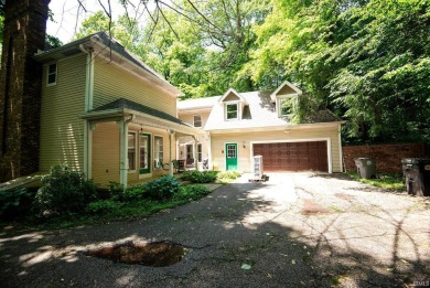 Welcome to this stunning one of a kind home in the highly sought on Vincennes Golf Club in Indiana - for sale on GolfHomes.com, golf home, golf lot