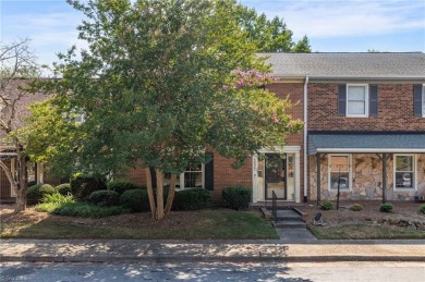 ***New Flooring just installed**Welcome to this stunning on Cardinal Golf and Country Club in North Carolina - for sale on GolfHomes.com, golf home, golf lot