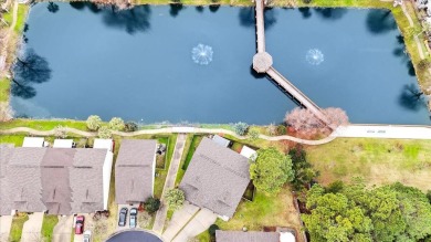 Stunning Townhome in Tiger Lake with Serene Lake Views! Discover on Tiger Point Golf and Country Club in Florida - for sale on GolfHomes.com, golf home, golf lot