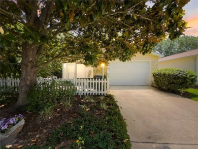TURNKEY, GOLF CART INCLUDED, NO BOND!!!!!! Welcome to this on Hacienda Hills Golf and Country Club in Florida - for sale on GolfHomes.com, golf home, golf lot