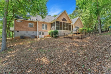 Inviting home with features you will love. The first thing you on The Trail At Chickasaw Pointe in South Carolina - for sale on GolfHomes.com, golf home, golf lot