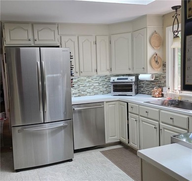 Don't miss this 4-6 bed, expansive 12 room home!  Thoughtfully on Quidnessett Country Club in Rhode Island - for sale on GolfHomes.com, golf home, golf lot