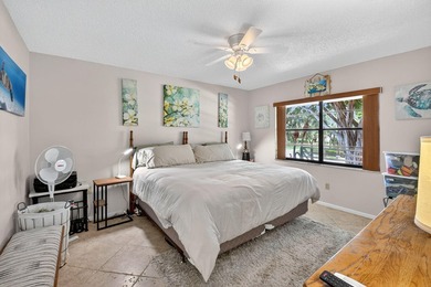 Welcome to Hunters Run Country Club! This 2 bedroom, 2 bathroom on Hunters Run Golf and Country Club in Florida - for sale on GolfHomes.com, golf home, golf lot