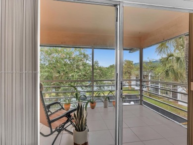 Immaculate 1BR/1BA fully furnished condo in sought-after Holiday on The Carolina Club in Florida - for sale on GolfHomes.com, golf home, golf lot