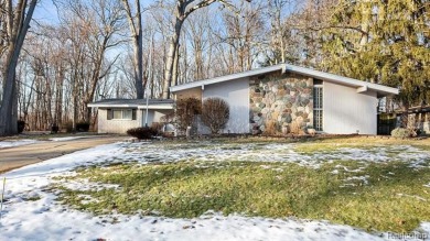 OPEN HOUSE Saturday 2/15, 12PM-2PM Sprawling 3-bedroom, 2-bath on Cherry Creek Golf Club in Michigan - for sale on GolfHomes.com, golf home, golf lot