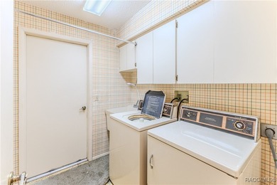 This charming Buttonwood model is a 2-bedroom, 2-bathroom 2-car on Timber Pines Golf Course in Florida - for sale on GolfHomes.com, golf home, golf lot