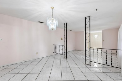 Endless potential and opportunity here! A spacious 4-bedroom, 2 on Jake Gaither Golf Course in Florida - for sale on GolfHomes.com, golf home, golf lot