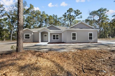 Brand New 2025 Custom Wade Home located in the most desirable on Chiefland Golf and Country Club in Florida - for sale on GolfHomes.com, golf home, golf lot